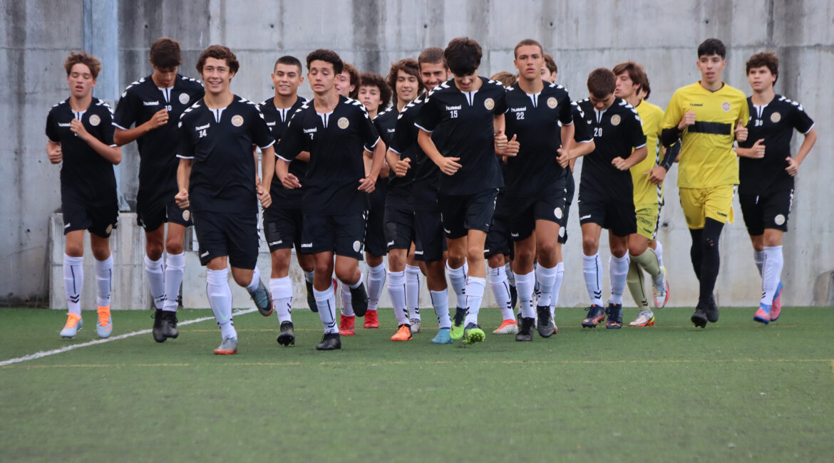 Futebol Os sub-17 - Clube Desportivo 1º de Agosto