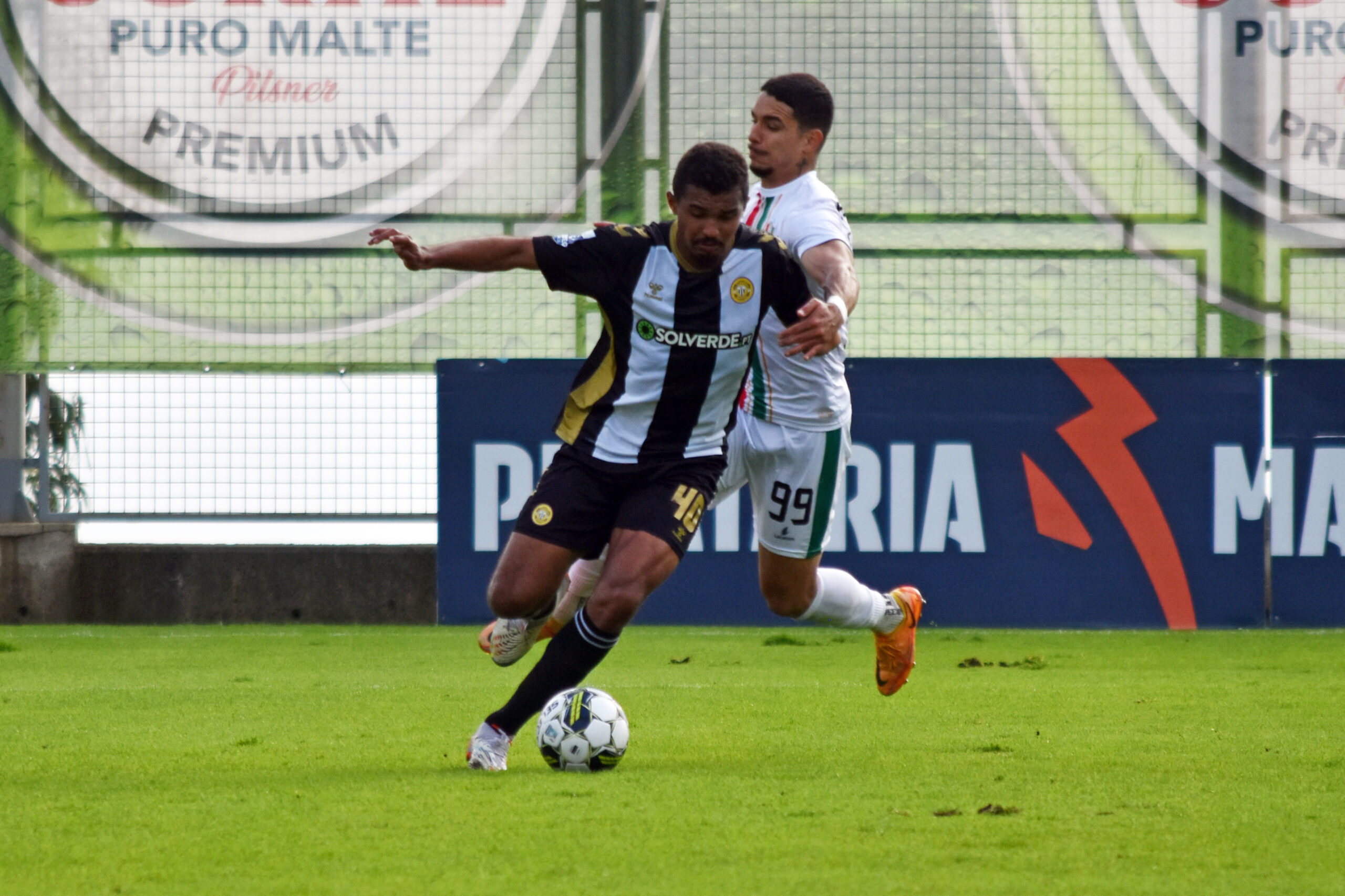 Nacional perde na receção ao Estrela da Amadora - Clube Desportivo Nacional  - Madeira