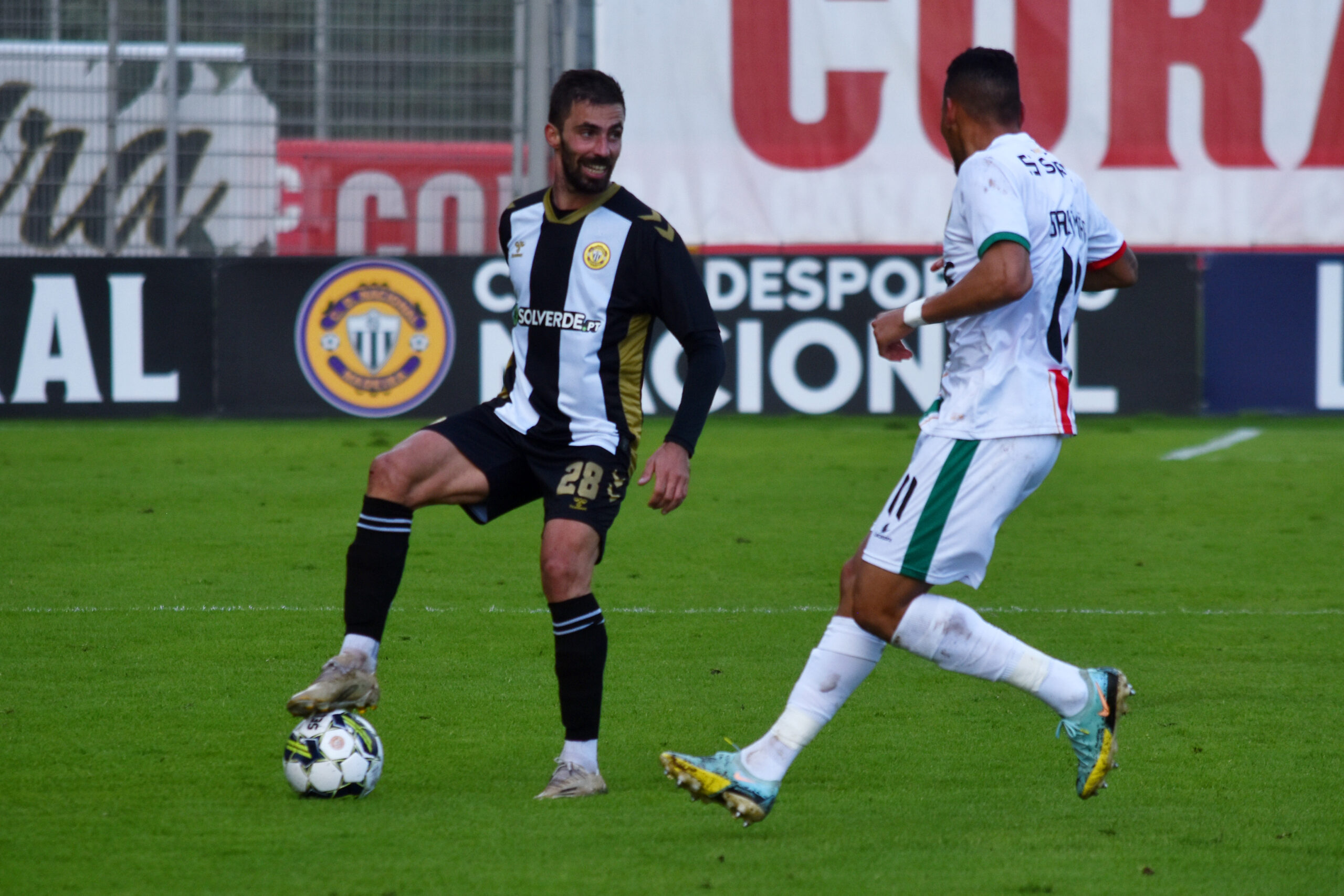 Nacional perde na receção ao Estrela da Amadora - Clube Desportivo Nacional  - Madeira