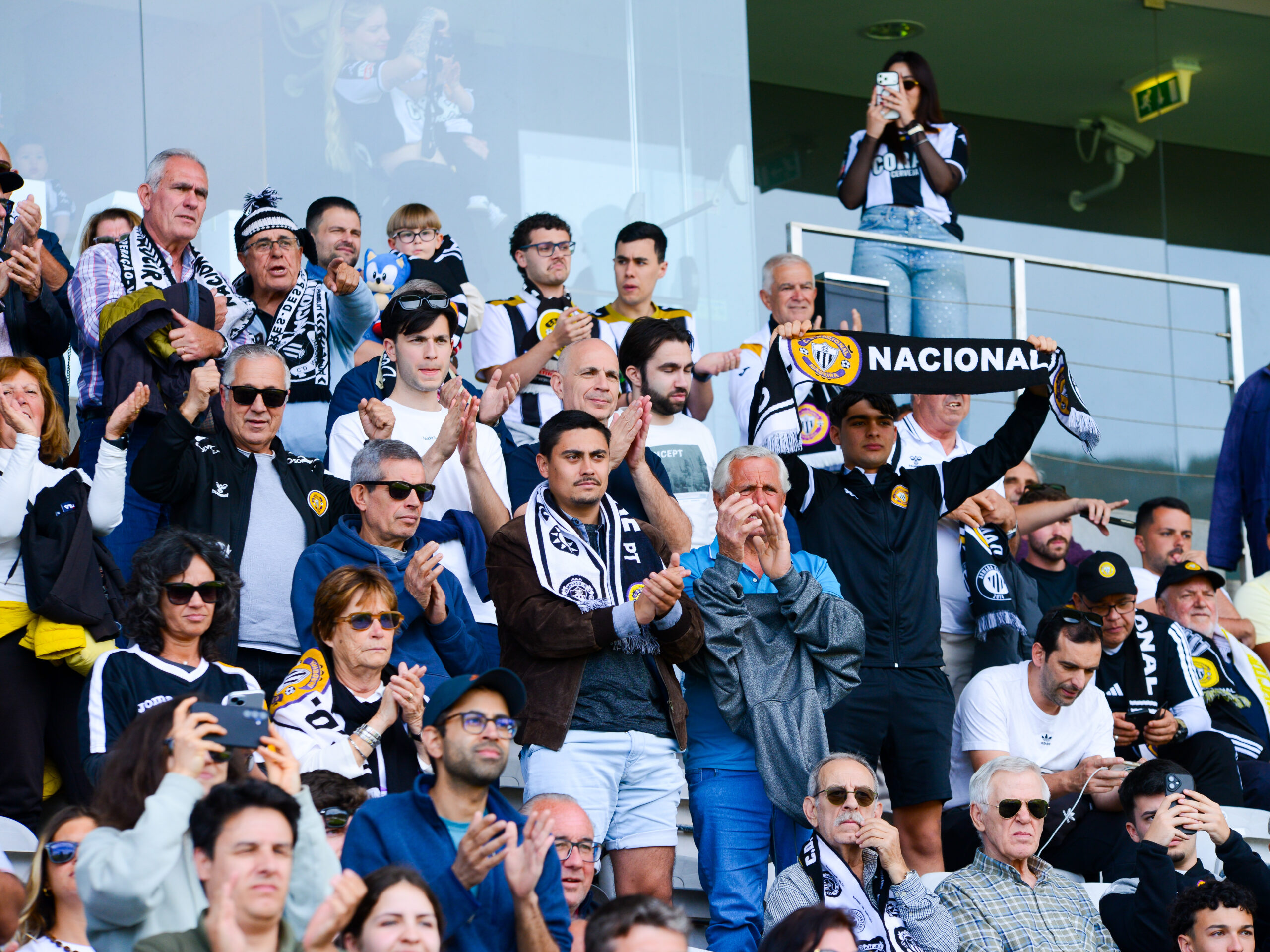 Jornada 30 | “Mais alvi-negros nas bancadas, mais força em campo”