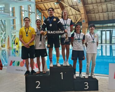 Natação: Formação alvi-negra em destaque no Campeonato do Nadador Completo