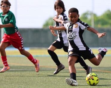 Formação: Dupla Supertaça Regional conquistada nos Infantis