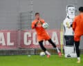 Nava foi a novidade no treino matinal
